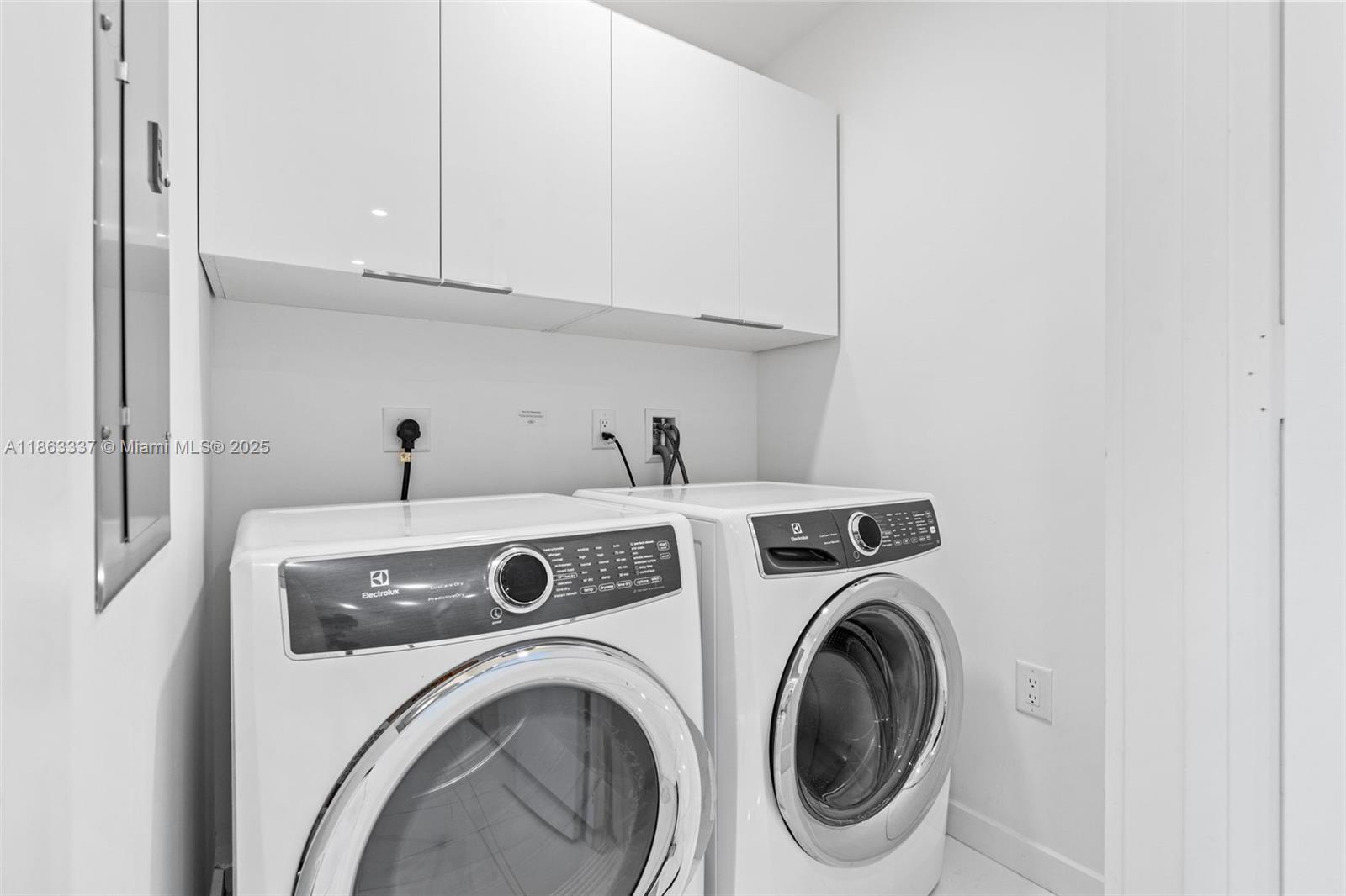 PARAMOUNT MIAMI WORLDCENT - Residential