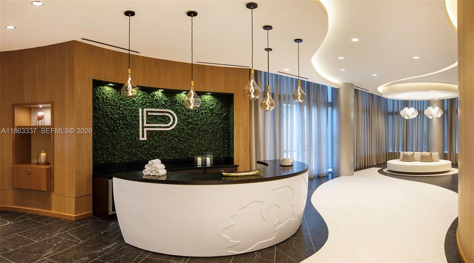 PARAMOUNT MIAMI WORLDCENT - Residential