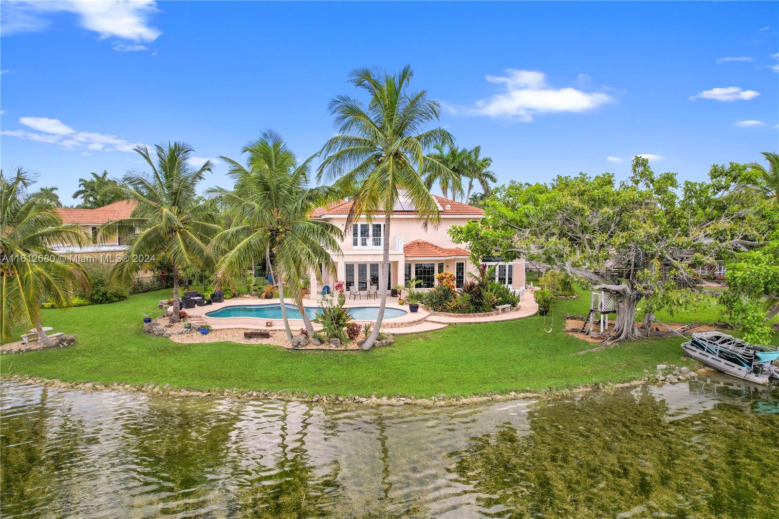 SILVER LAKES AT PEMBROKE - Residential