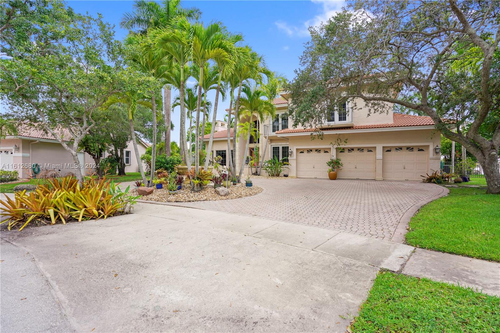 SILVER LAKES AT PEMBROKE - Residential