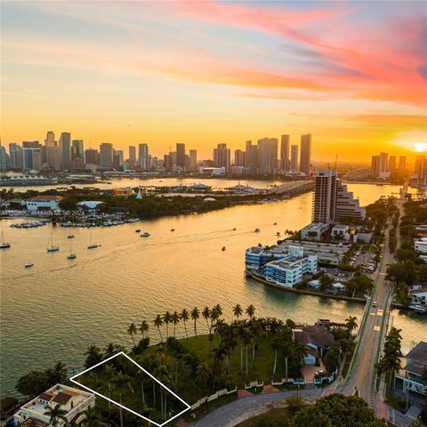 1236 S Venetian Way Miami FL 33139