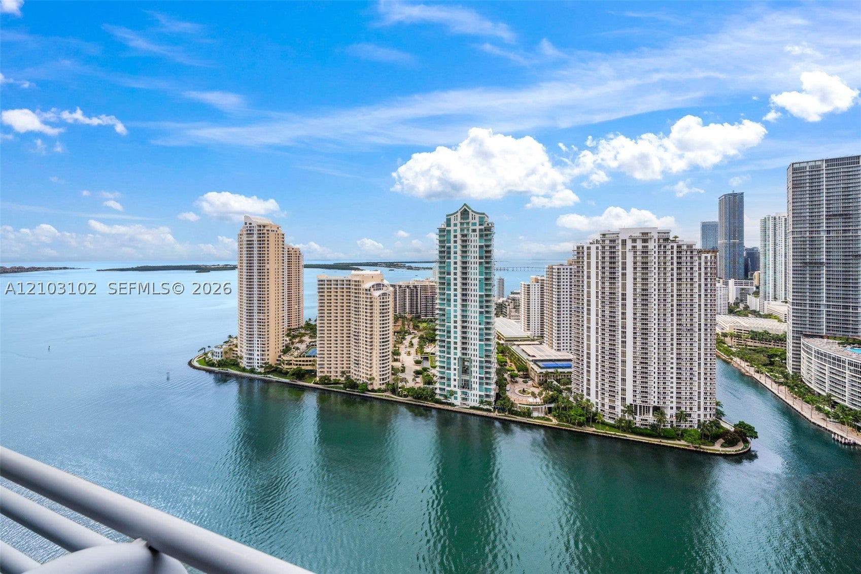 325 S Biscayne Blvd 3819