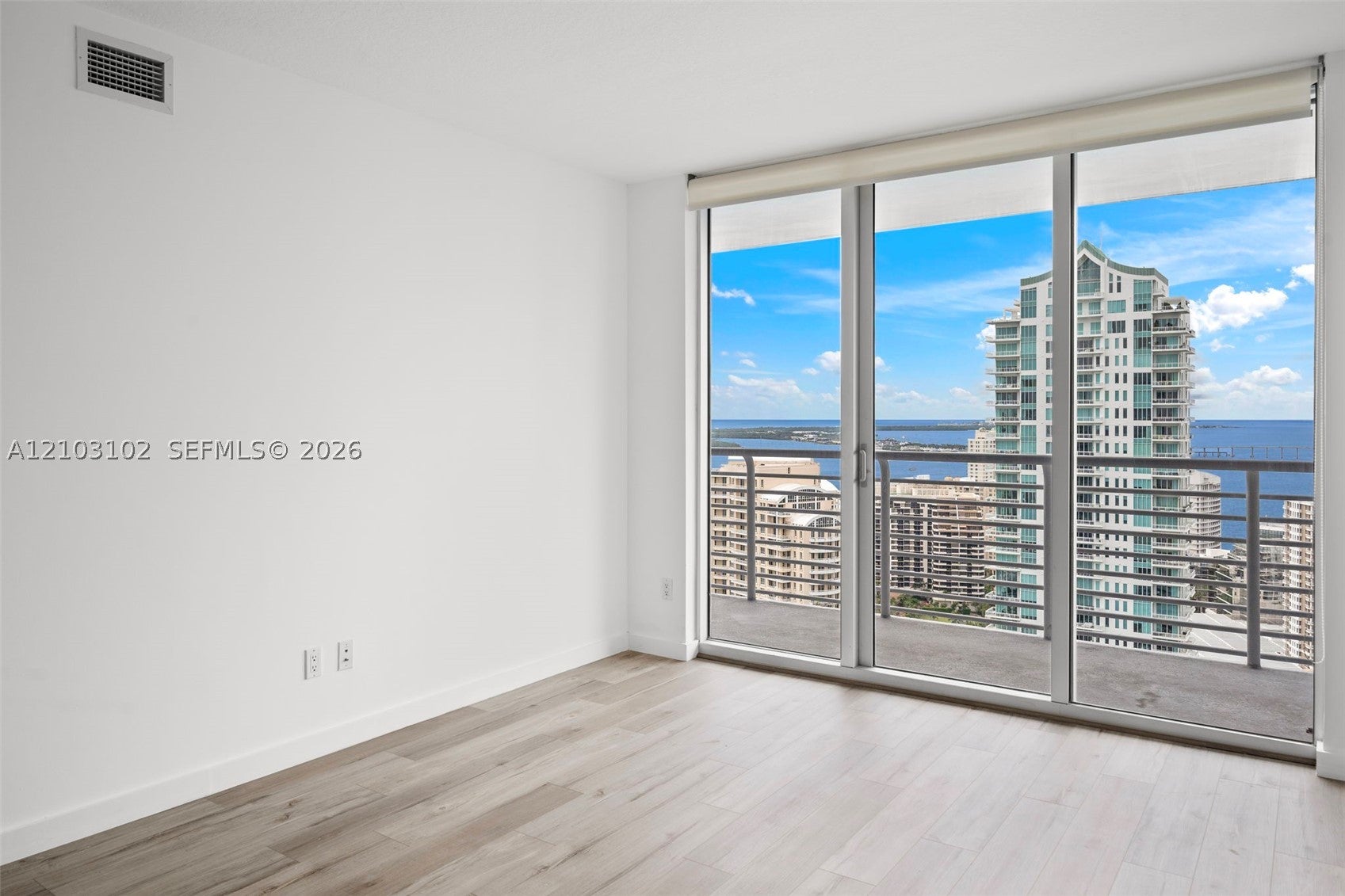 325 S Biscayne Blvd 3819