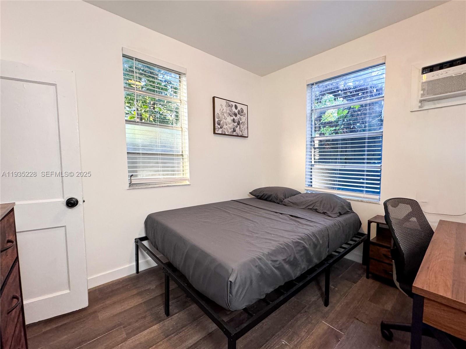 GRAPELAND - Residential Income