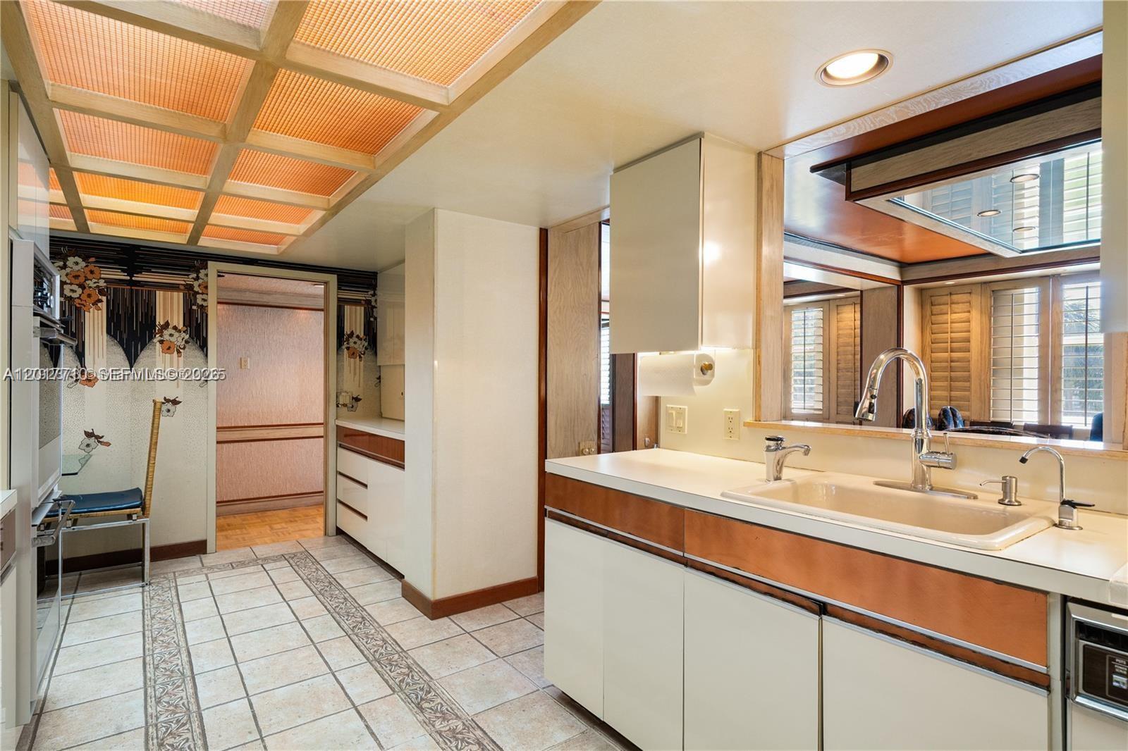 JOCKEY CLUB CONDO UNIT II - Residential