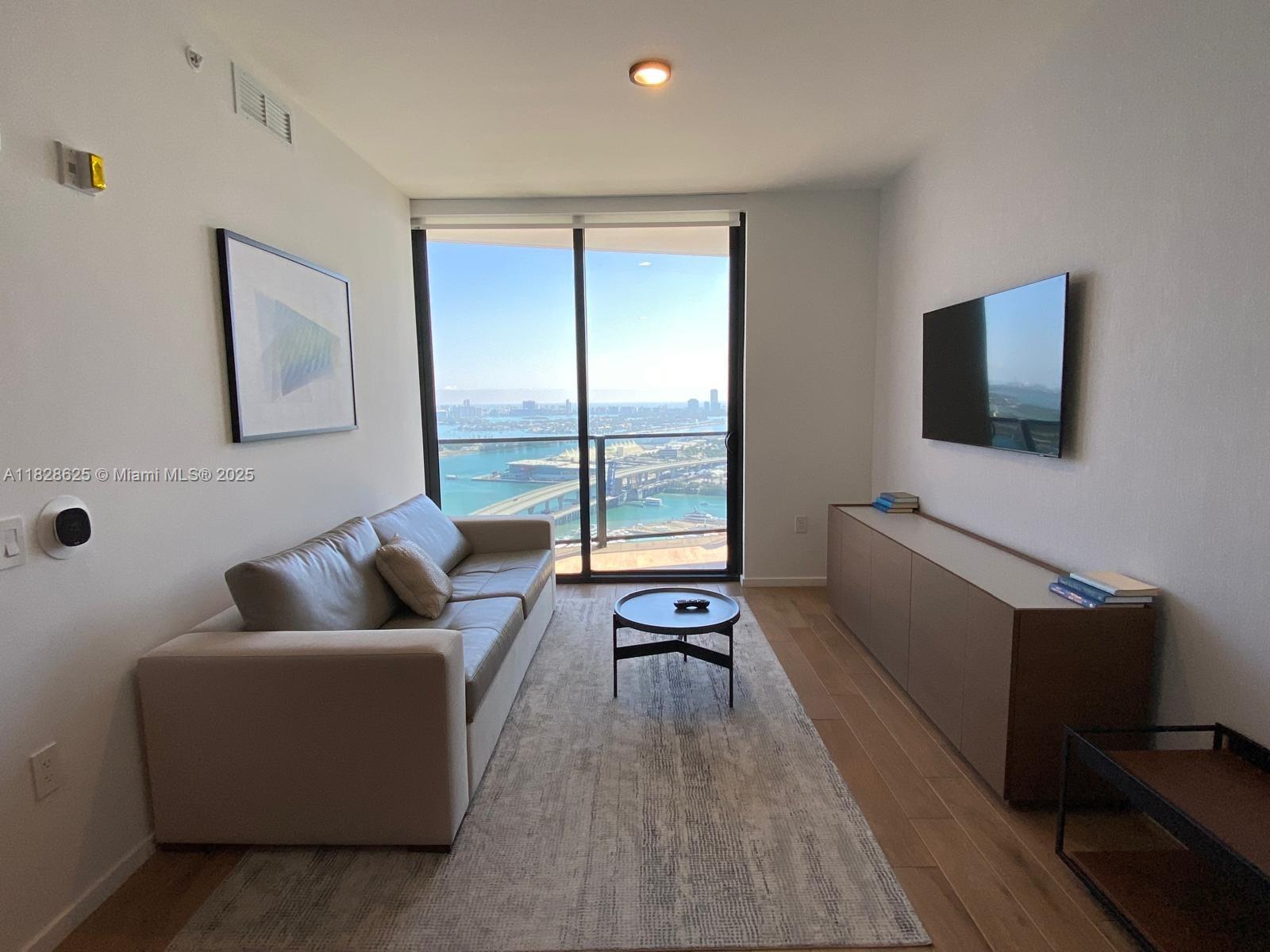 MAP OF MIAMI DADE CO. FL. - Residential Lease