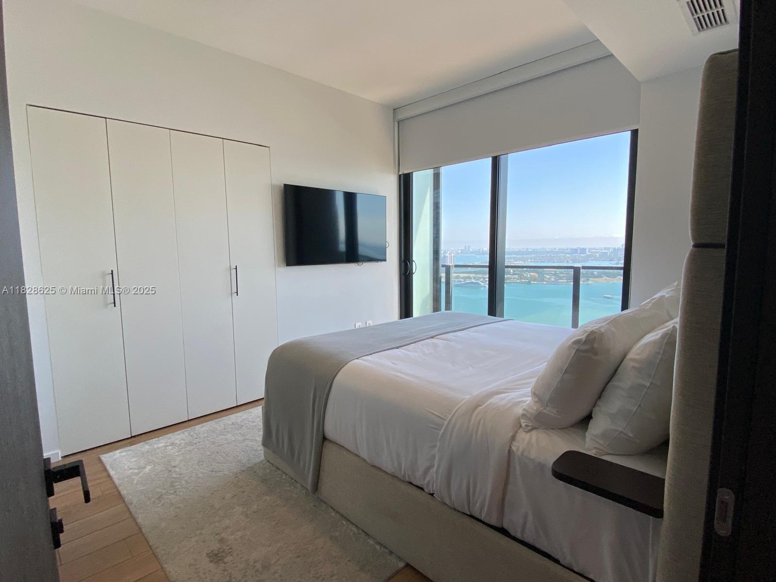 MAP OF MIAMI DADE CO. FL. - Residential Lease