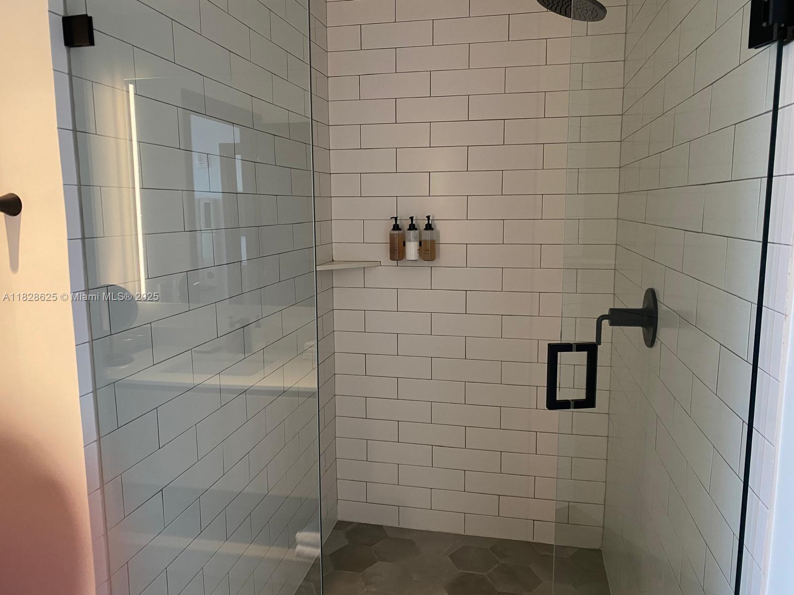 MAP OF MIAMI DADE CO. FL. - Residential Lease