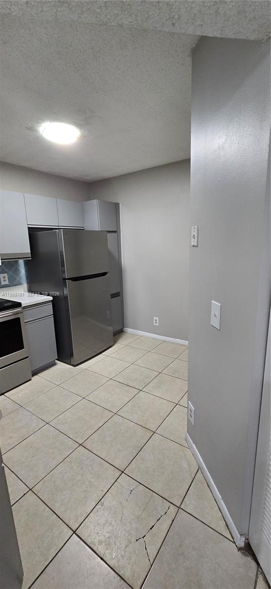 EDGEWATER CONDO - Residential Lease