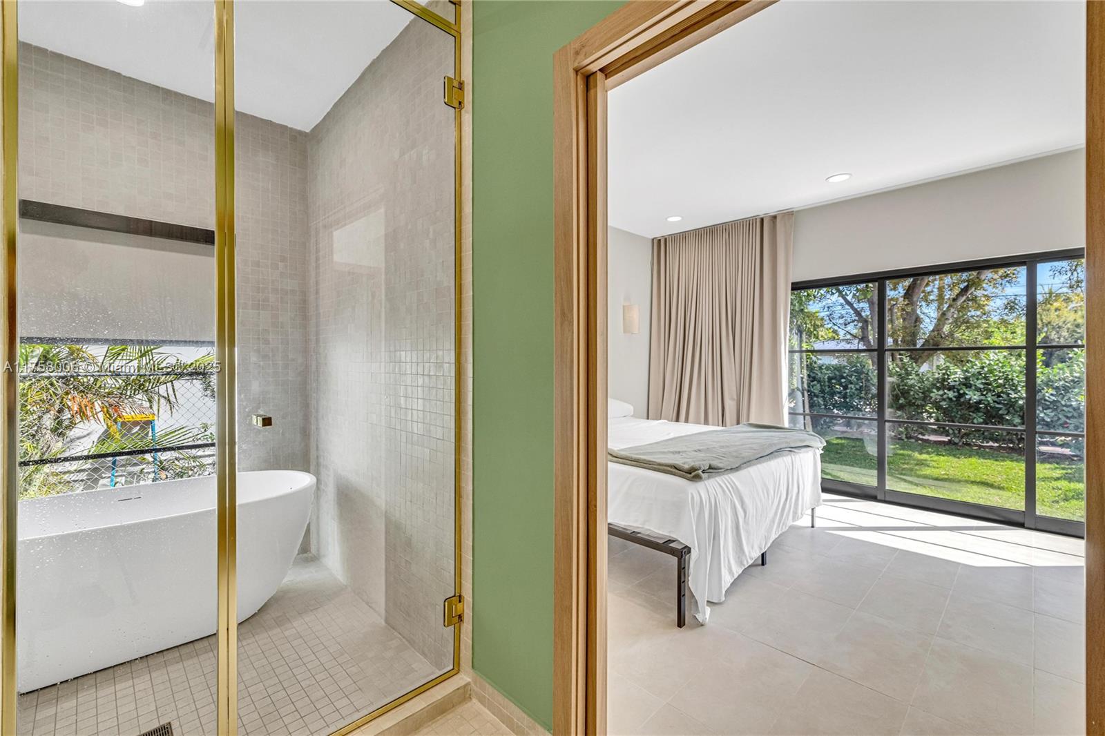 BISCAYNE POINT - Residential