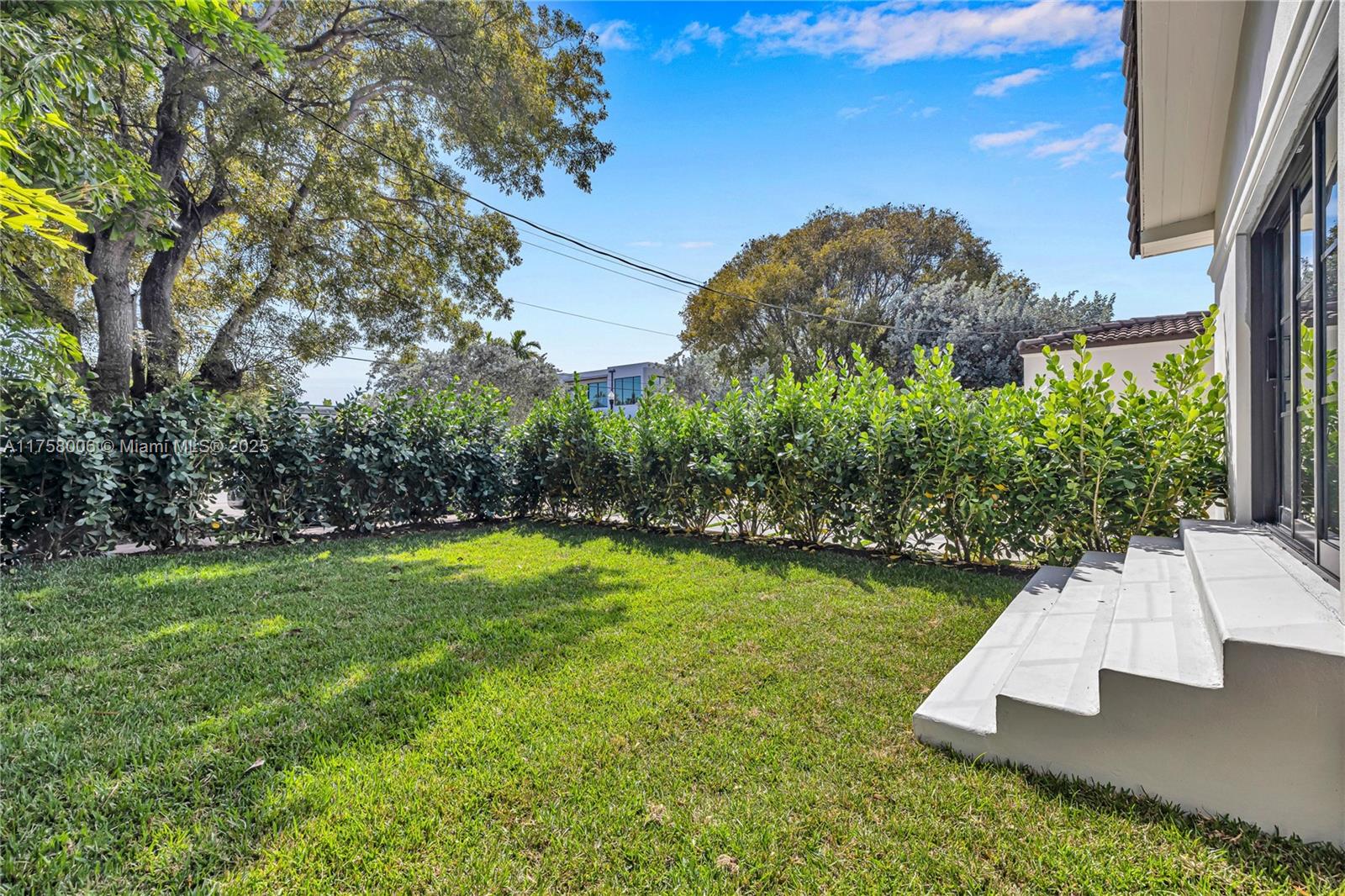 BISCAYNE POINT - Residential