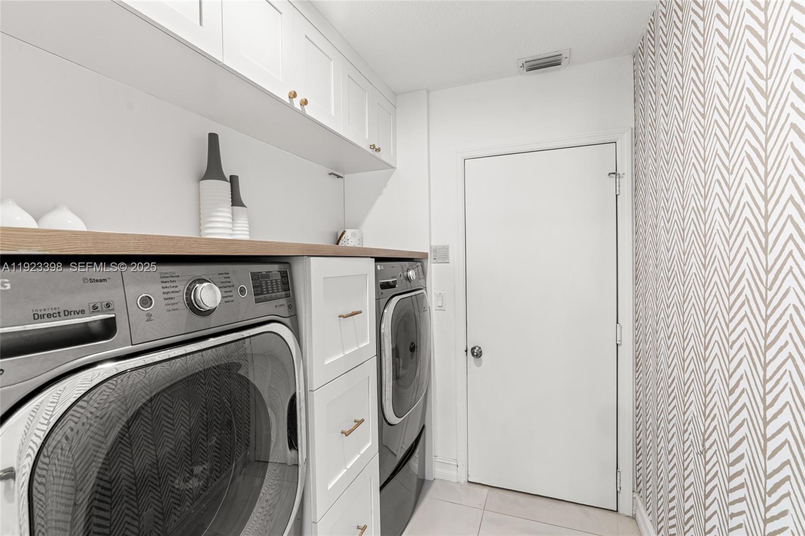 AMERITRAIL SECTION TWO - Residential