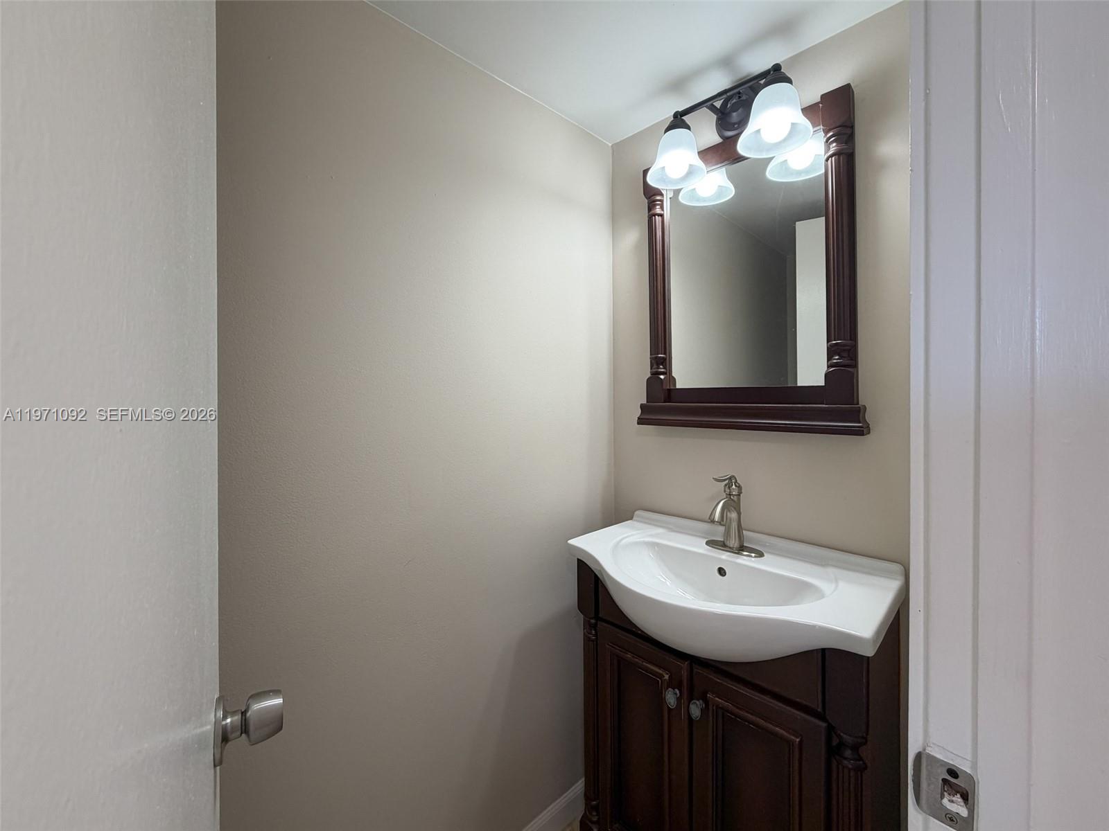 PLANTATION FOREST CONDO - Residential