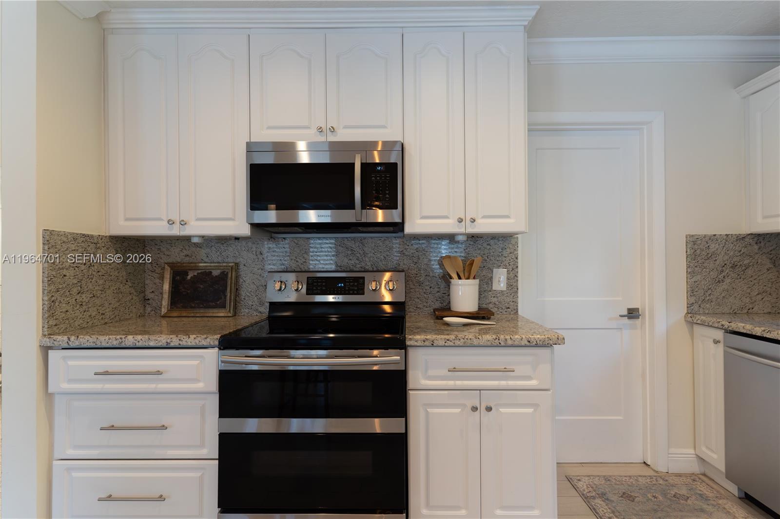 HEFTLER HOMES SUNSET PARK - Residential