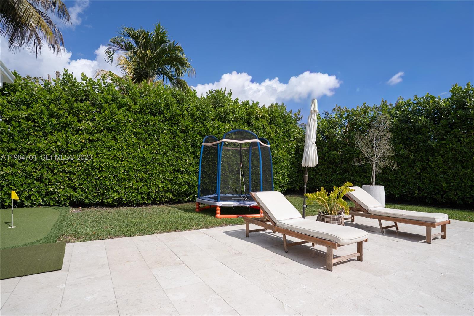 HEFTLER HOMES SUNSET PARK - Residential