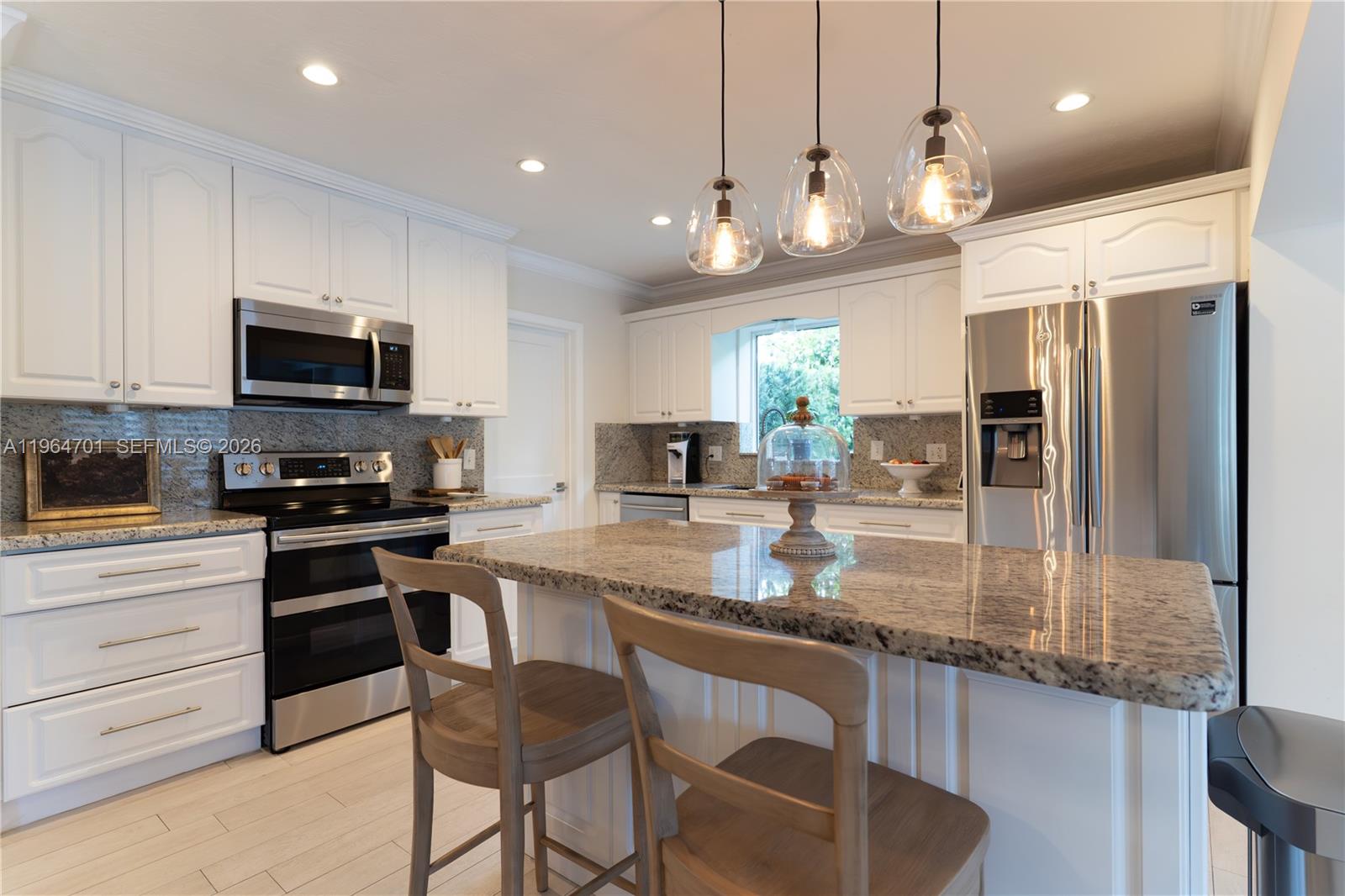 HEFTLER HOMES SUNSET PARK - Residential