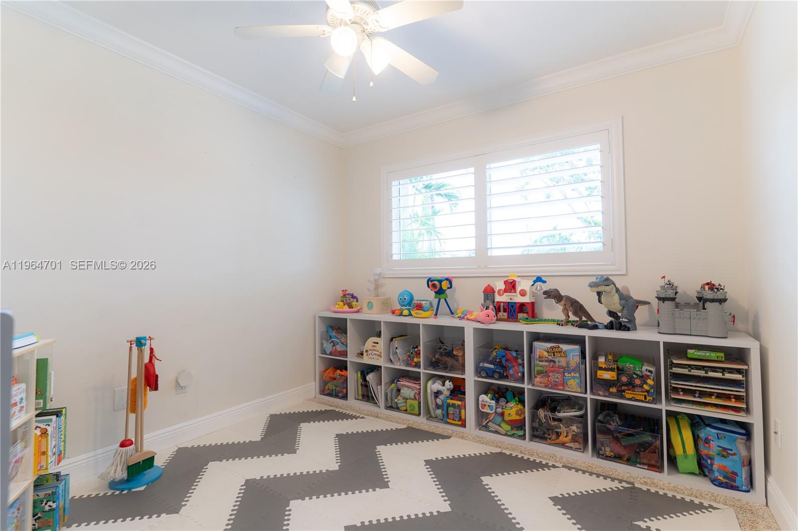 HEFTLER HOMES SUNSET PARK - Residential