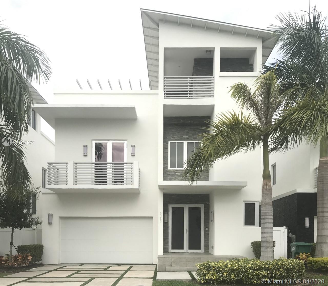 OASIS PARK SQUARE AT DORA - Residential Lease
