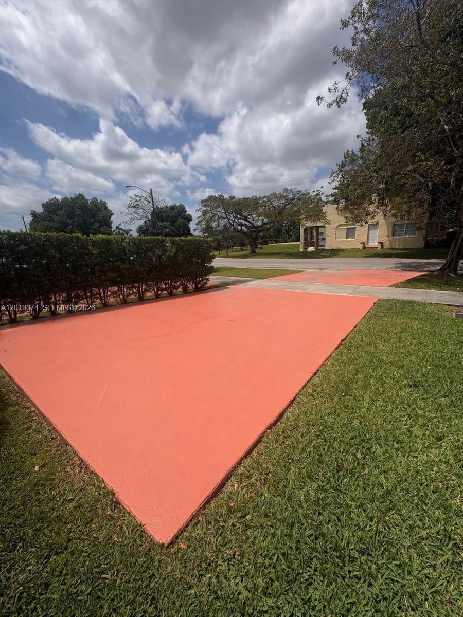 FAIRLAWN PARK - Residential Lease