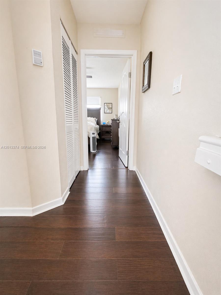 FAIRLAWN PARK - Residential Lease