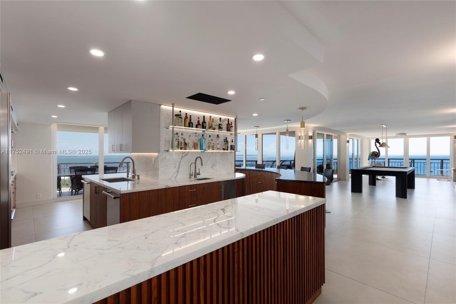 2843 S Bayshore Dr P3C&D