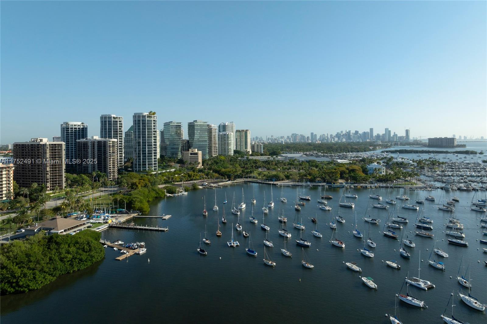 GROVE TOWERS CONDO - Residential