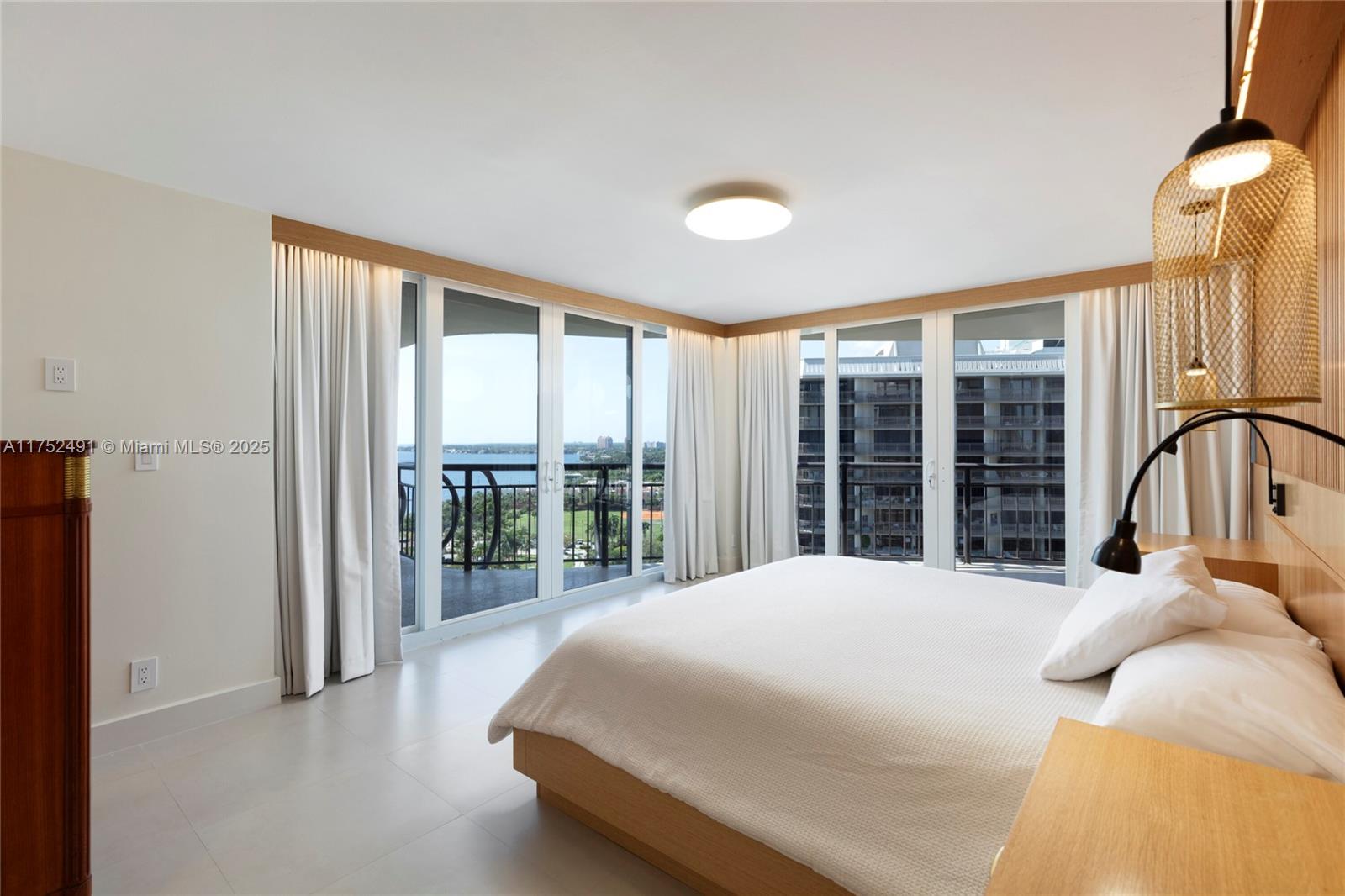 GROVE TOWERS CONDO - Residential