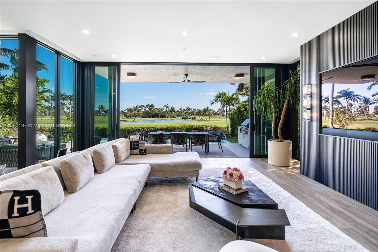 BEACH VIEW ADDN - Residential
