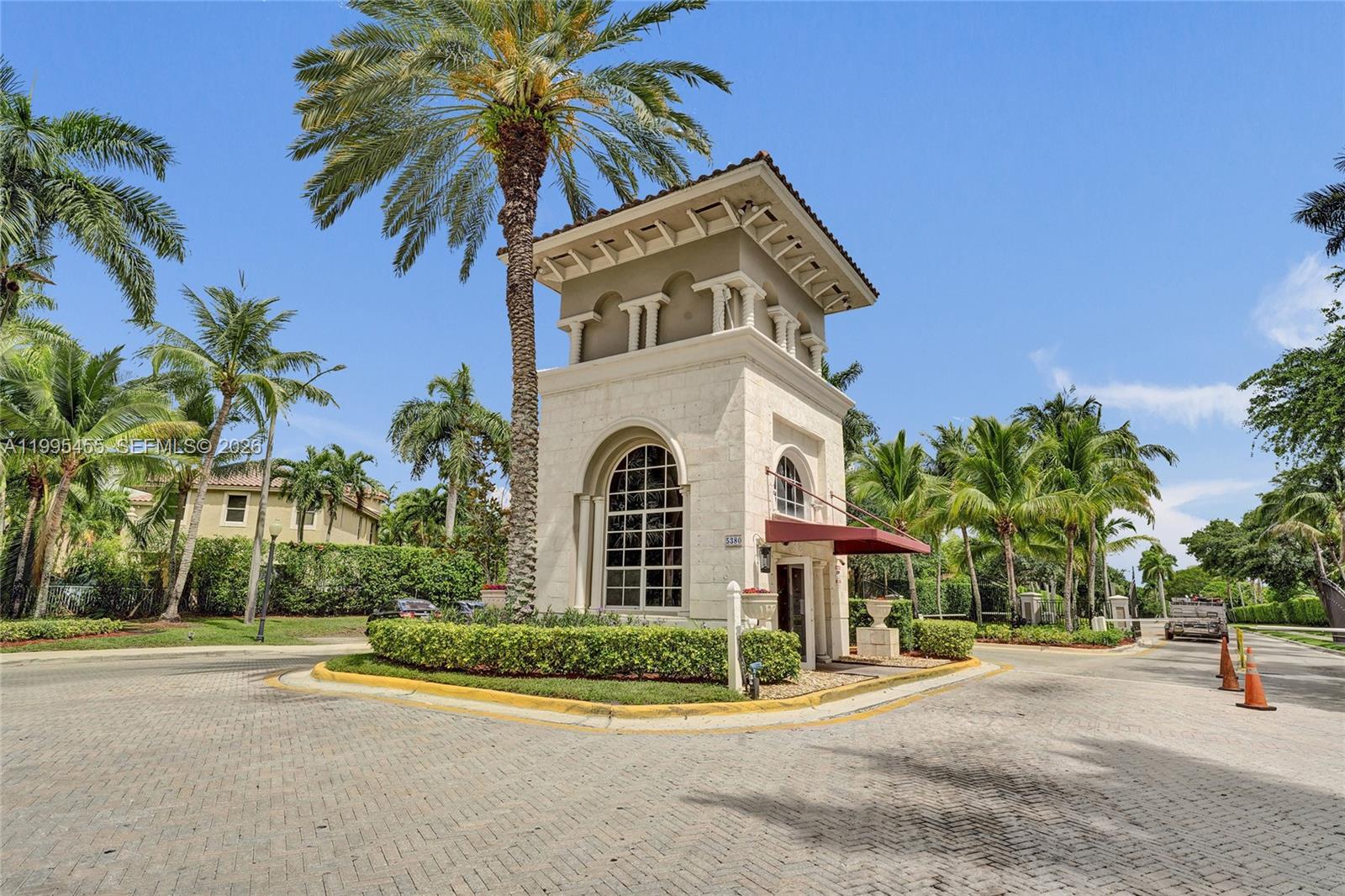 Escada Townvillas - Residential