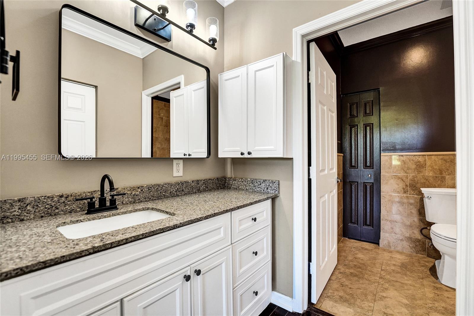 Escada Townvillas - Residential