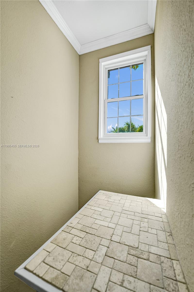 Escada Townvillas - Residential