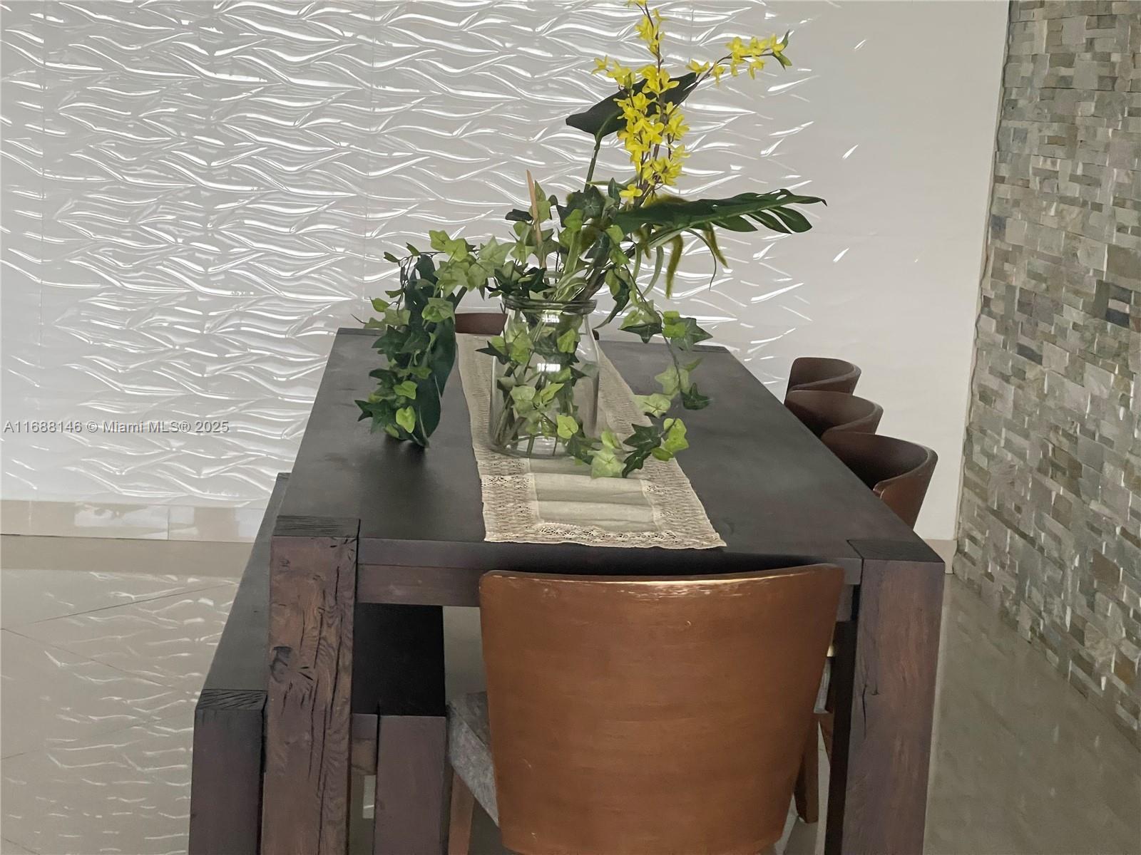 RENAISSANCE ON THE OCEAN - Residential