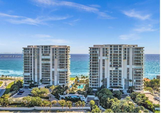 RENAISSANCE ON THE OCEAN - Residential