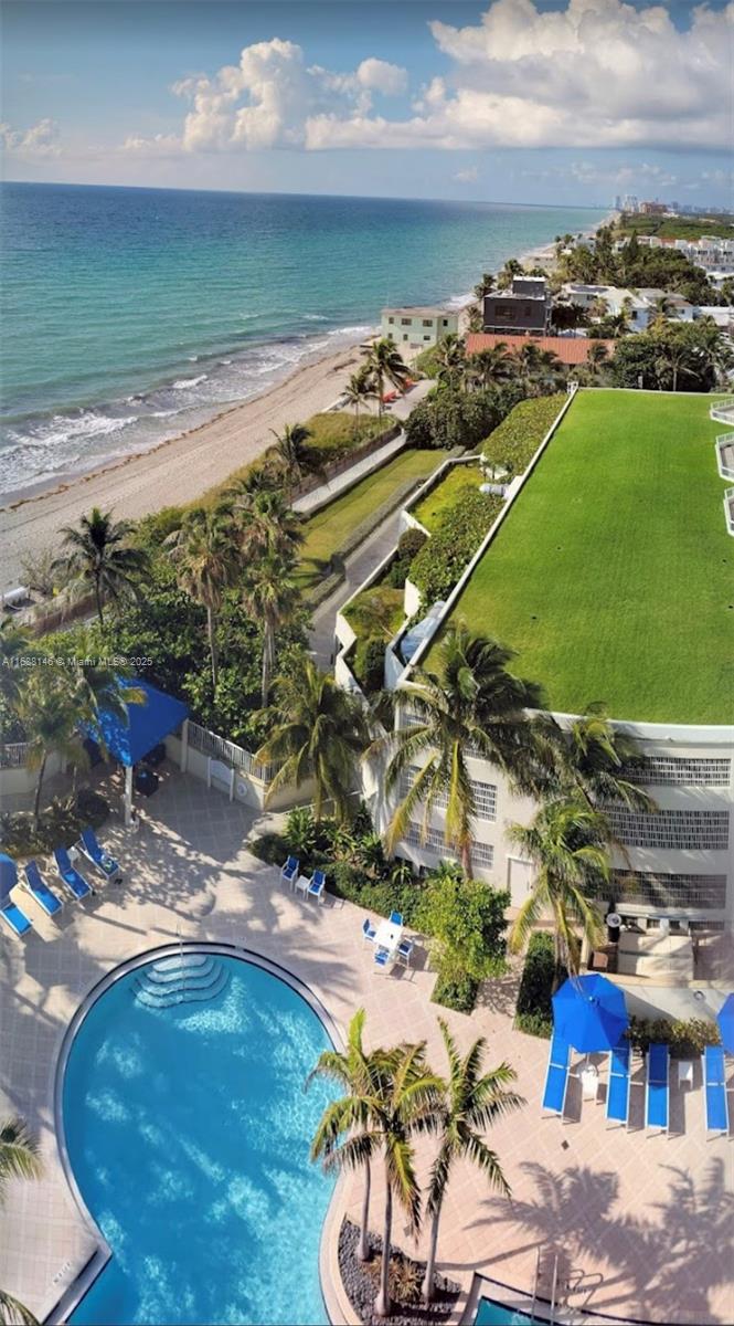 RENAISSANCE ON THE OCEAN - Residential