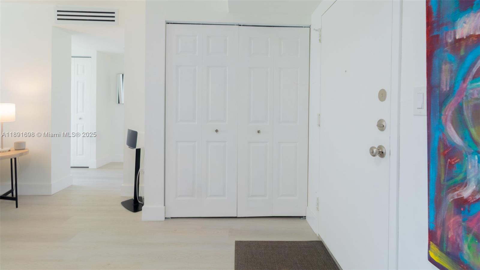 WINSTON TOWER 300 CONDO - Residential
