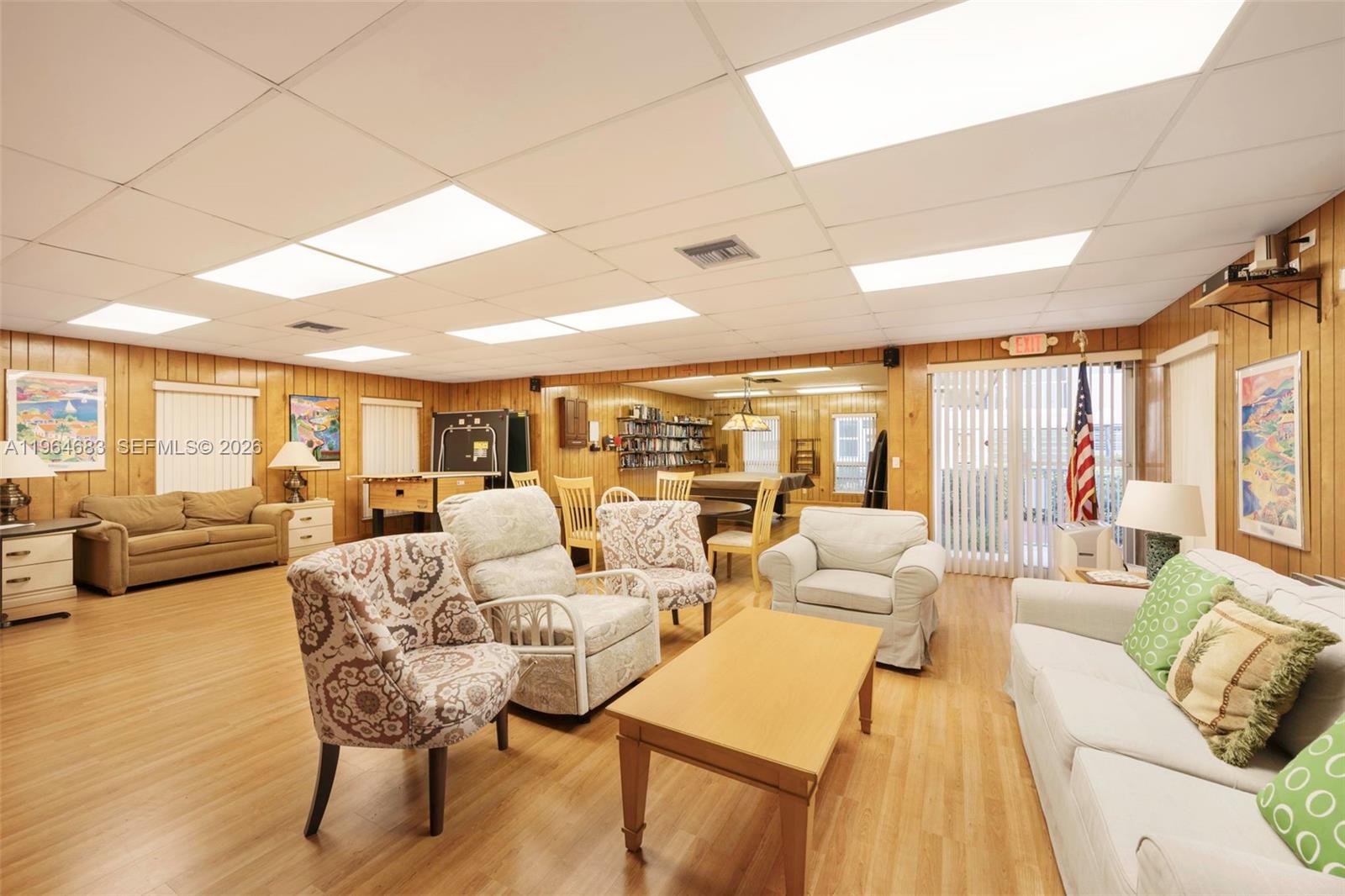 SOUTH GARDEN CONDO OF DEE - Residential