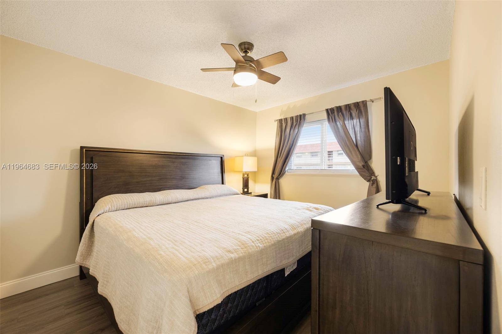 SOUTH GARDEN CONDO OF DEE - Residential