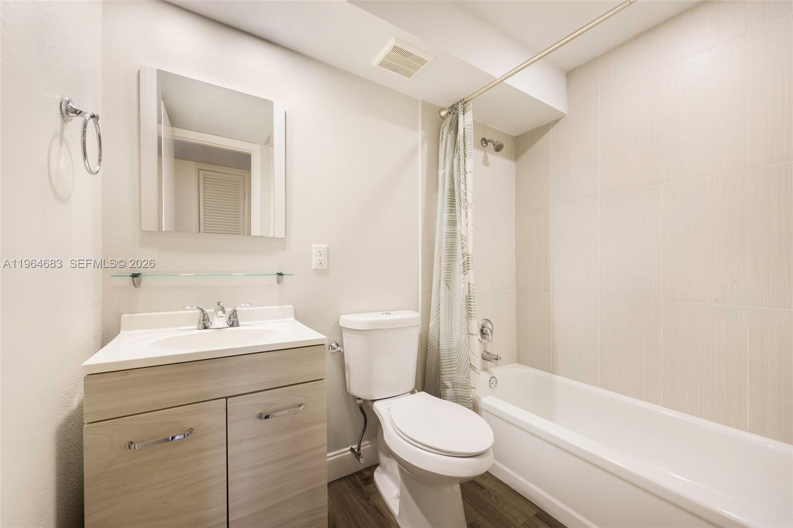 SOUTH GARDEN CONDO OF DEE - Residential