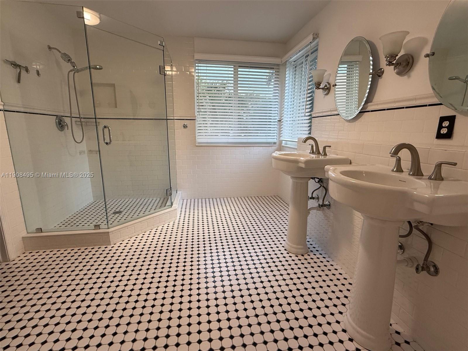 NAUTICA 1 - Residential Lease