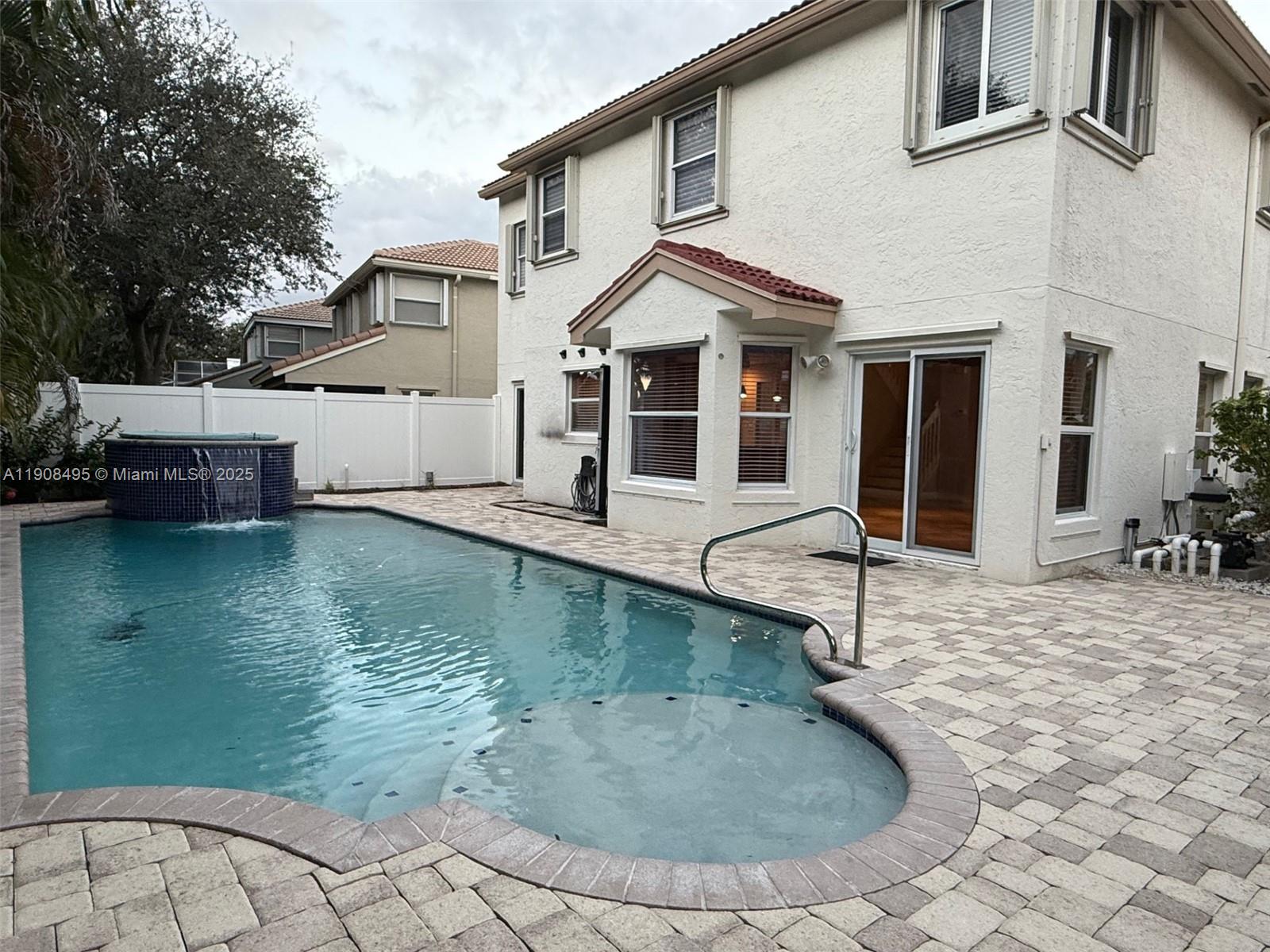 NAUTICA 1 - Residential Lease