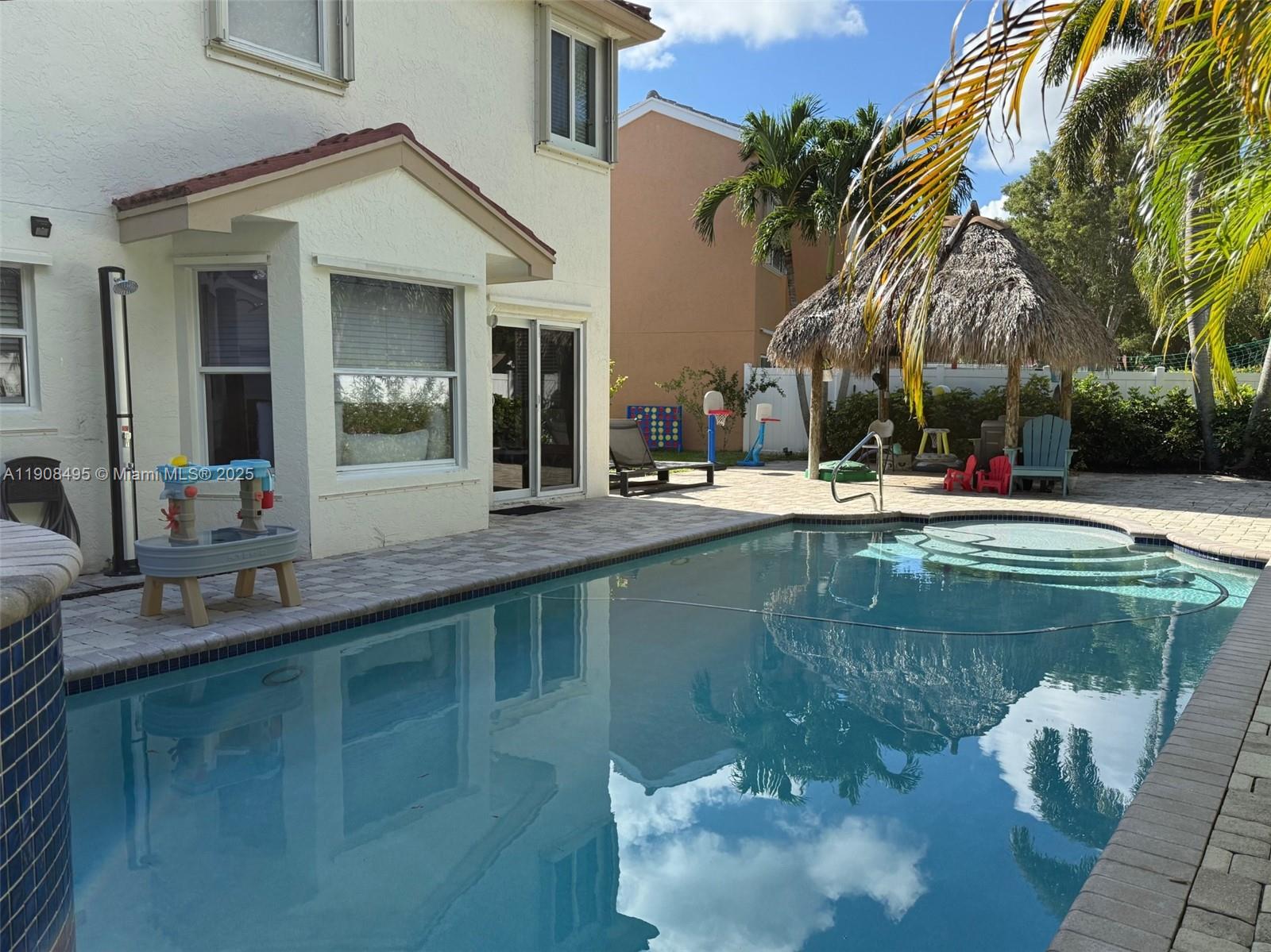 NAUTICA 1 - Residential Lease