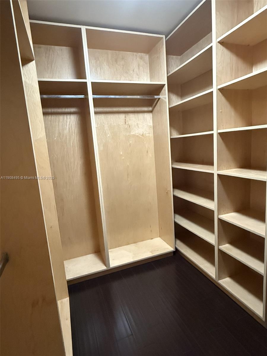 NAUTICA 1 - Residential Lease