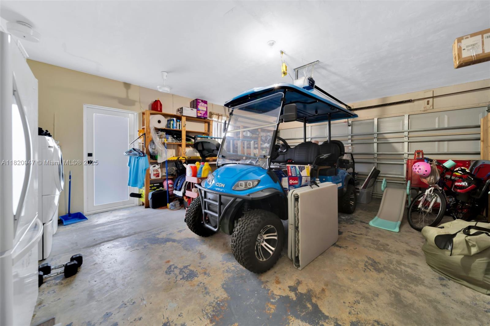KENDALE LAKES SEC EIGHT - Residential