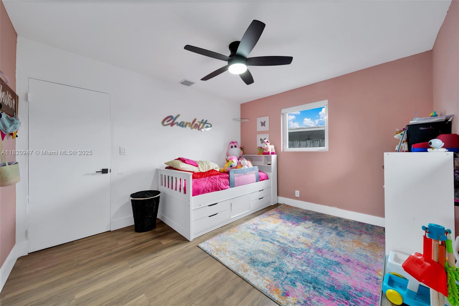 KENDALE LAKES SEC EIGHT - Residential