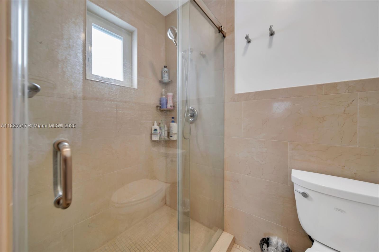 KENDALE LAKES SEC EIGHT - Residential
