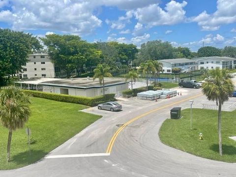 A home in Deerfield Beach