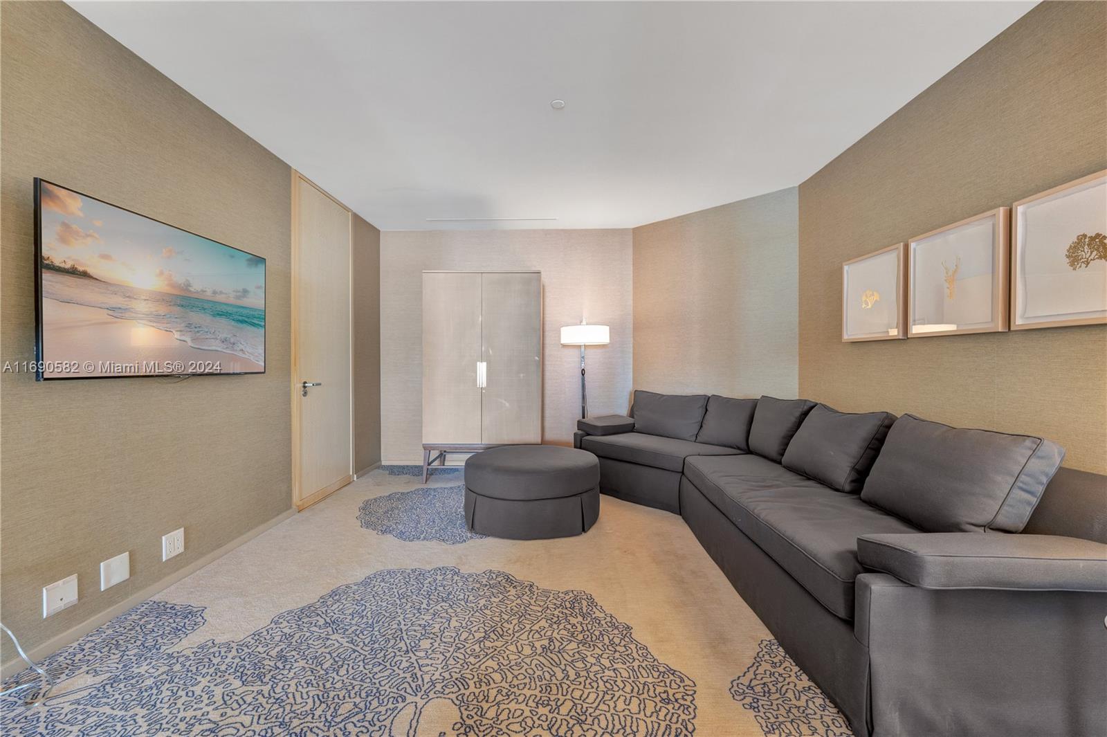 BAL HARBOUR CENTER CONDO - Residential Lease