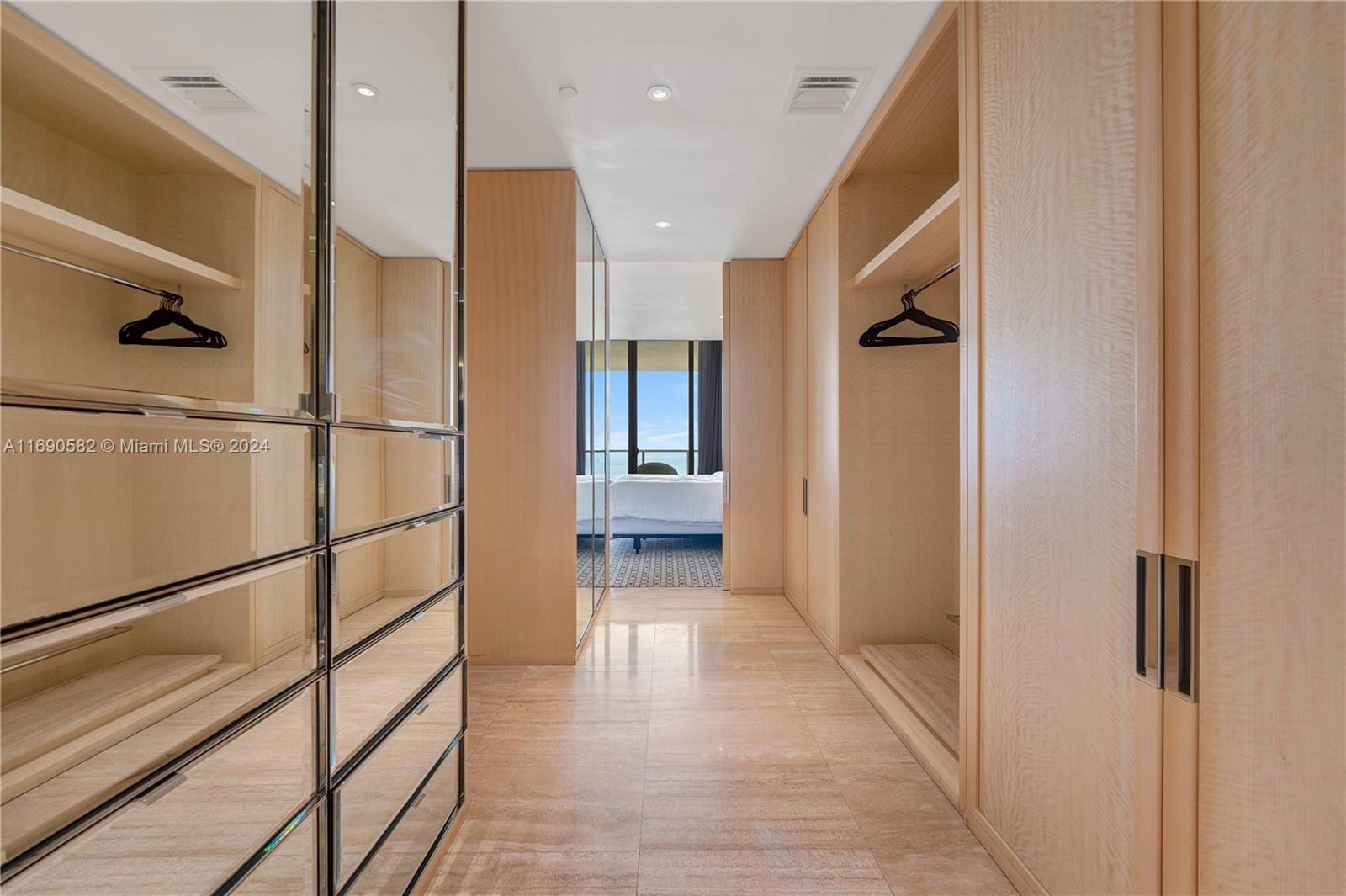 BAL HARBOUR CENTER CONDO - Residential Lease