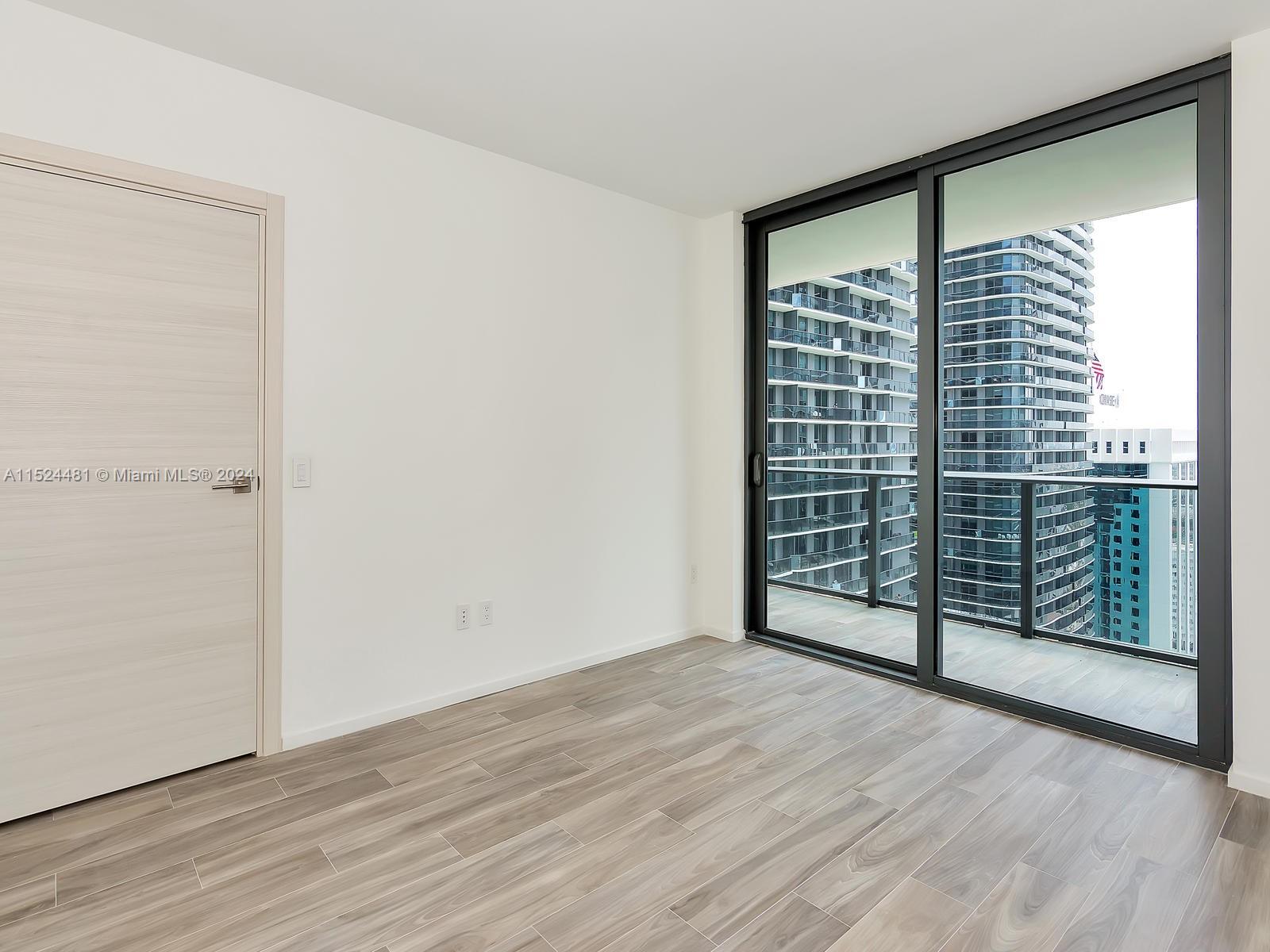 SLS LUX Residences - Residential