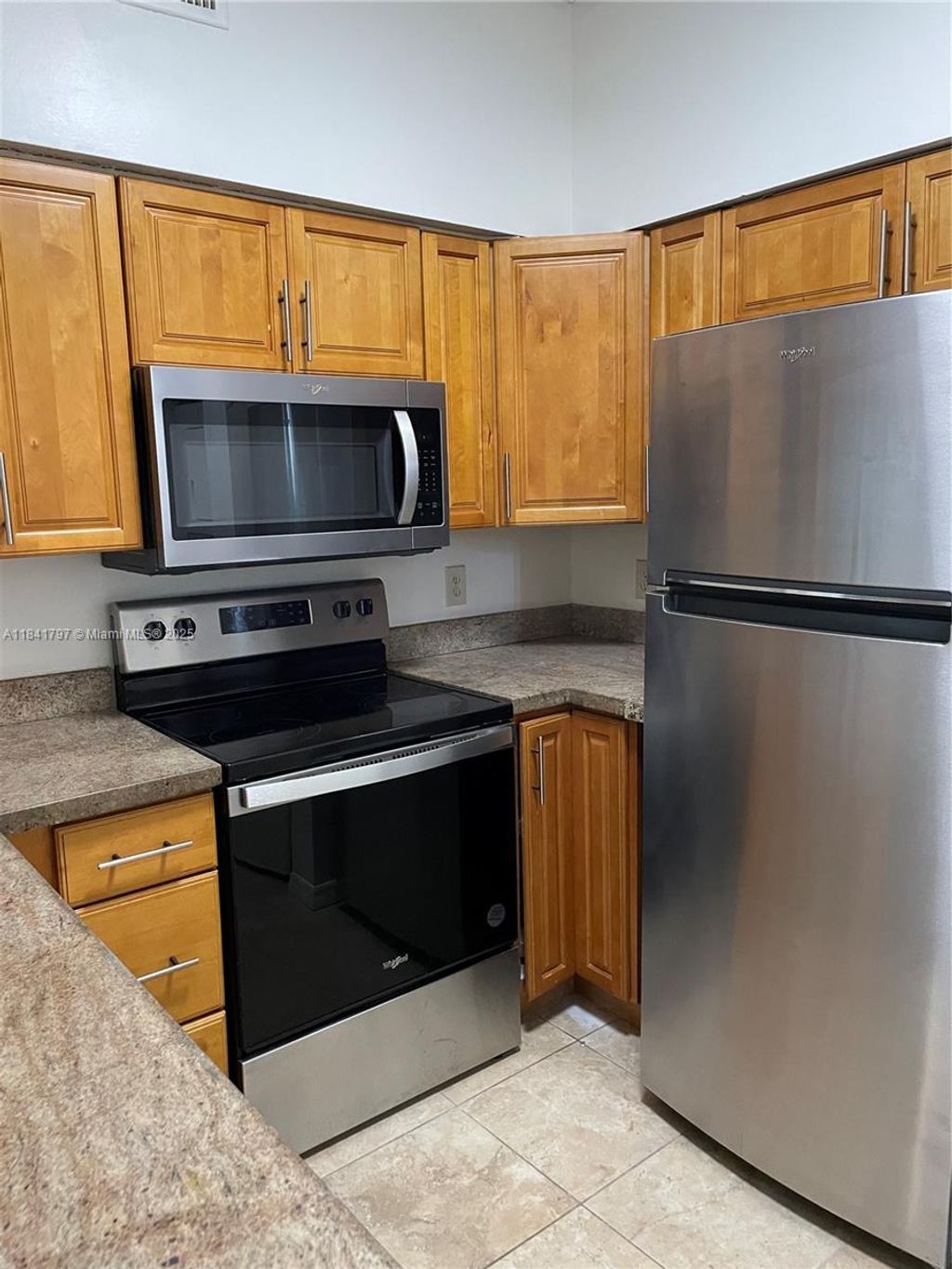 Photo of 661 Cypress Lake Blvd #J20, Deerfield Beach, FL 33064 (MLS # A11841797)